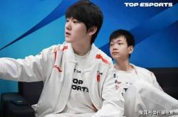 LOL：TheShy透露退役時(shí)间，想(xiǎng)跟Rookie打(dǎ)到退役