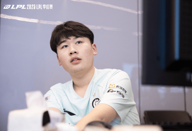 LPL冒泡赛：IG能否逆袭？TES能否保住优势？