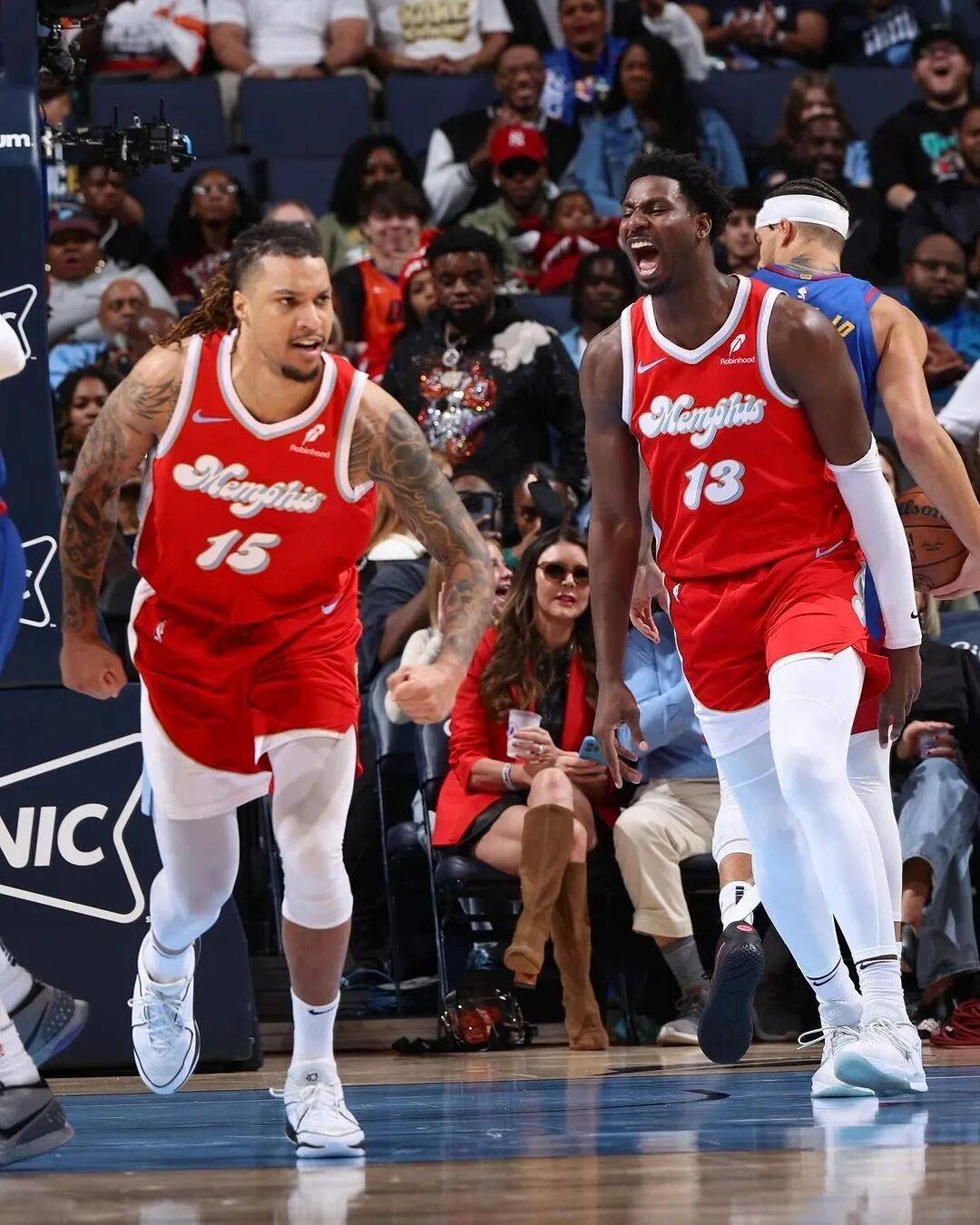 休赛期最惨球队,三大内线全部倒下