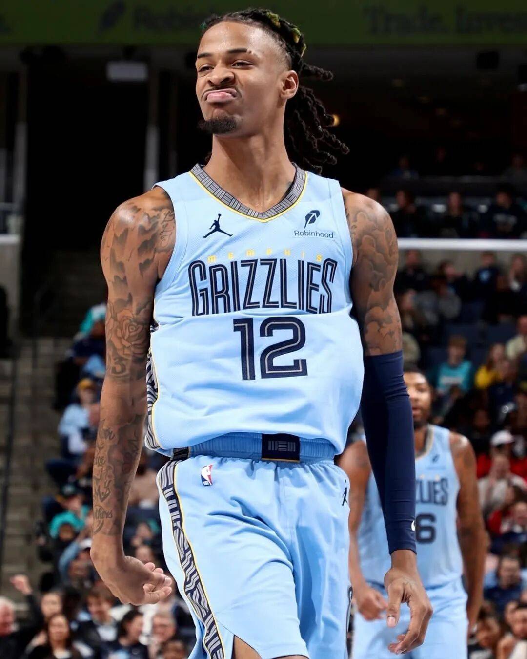 休赛期最惨球队,三大内线全部倒下