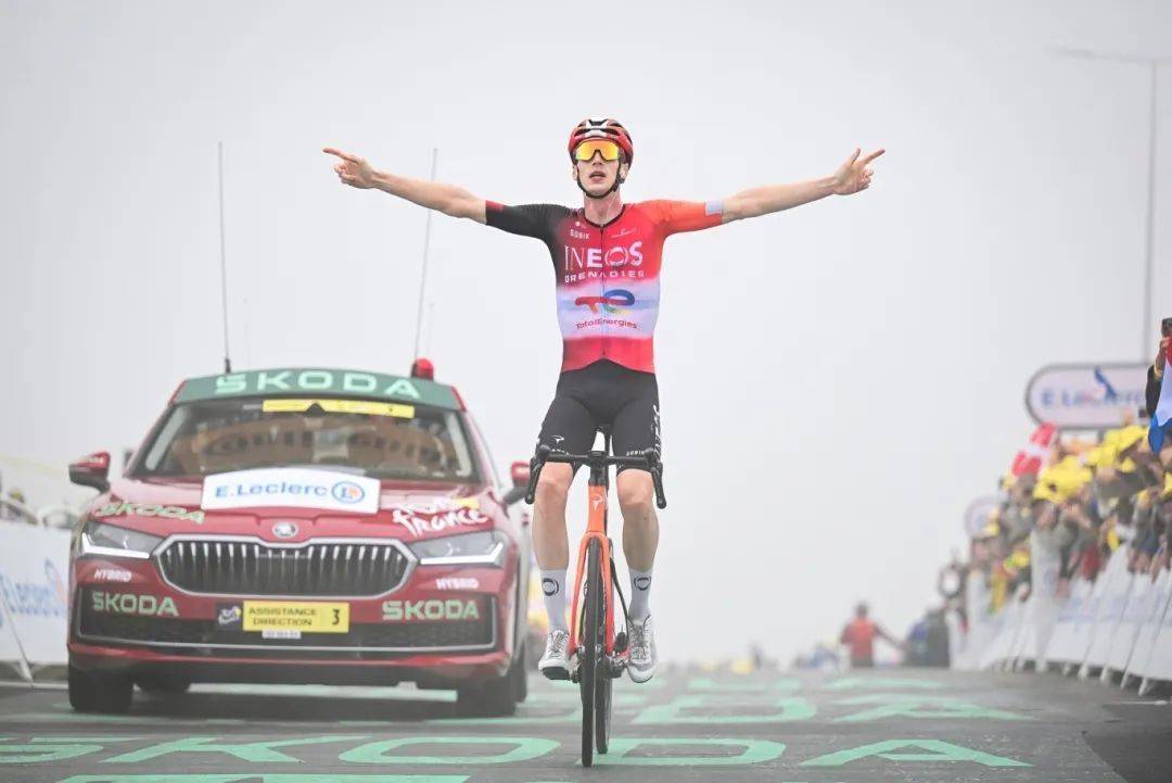 2025环法S14：阿伦斯曼单飞获首胜英力士车队破环法冠军荒